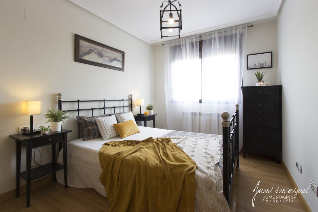 Dormitorio principal de Piso a la Venta en Avda. de Burgos, Logroño
