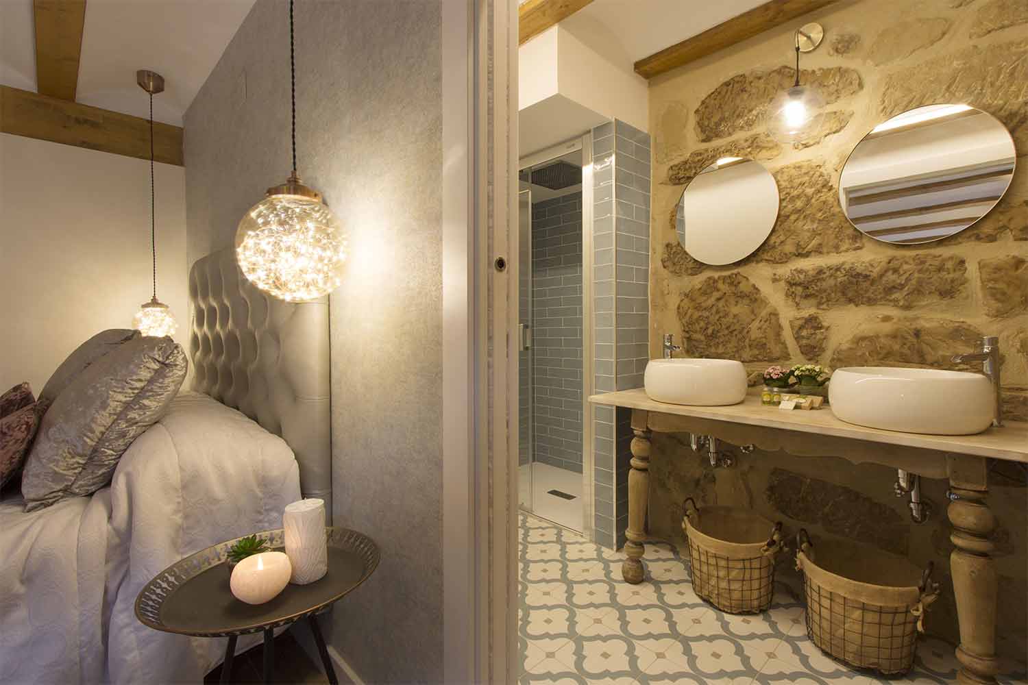 Baño en habitación Mayurita en casa rural de Rodezno (La Rioja)